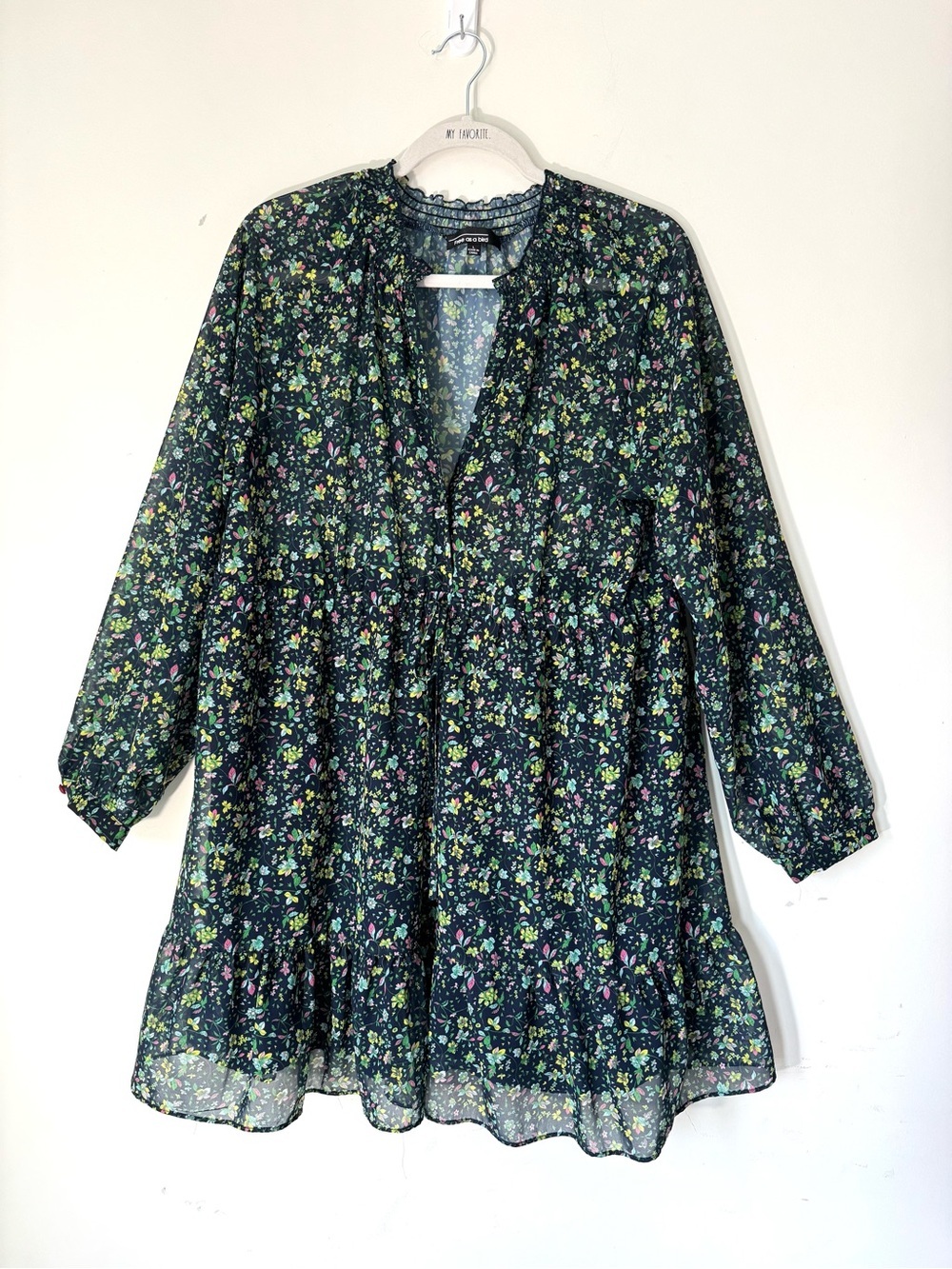 Free as a Bird Navy ditzy floral boho dress size large
